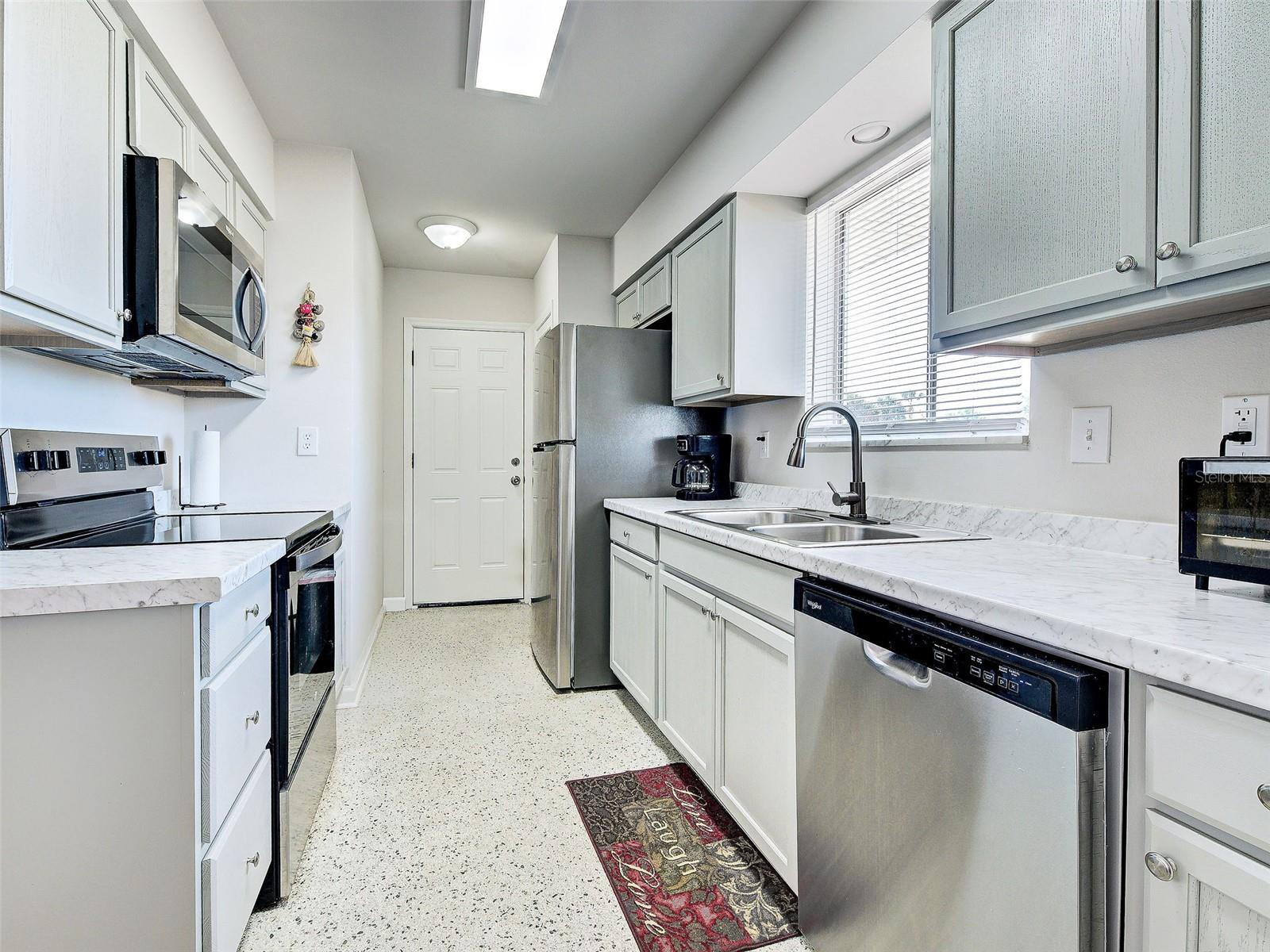 Image 11 of 43 For 6394 Freemont Street