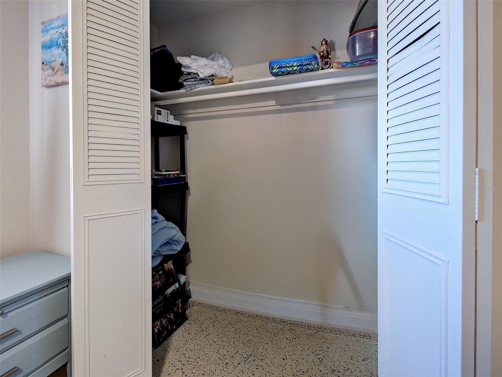 Image 21 of 43 For 6394 Freemont Street