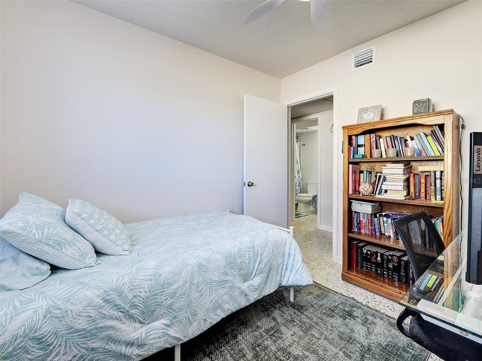 Image 24 of 43 For 6394 Freemont Street