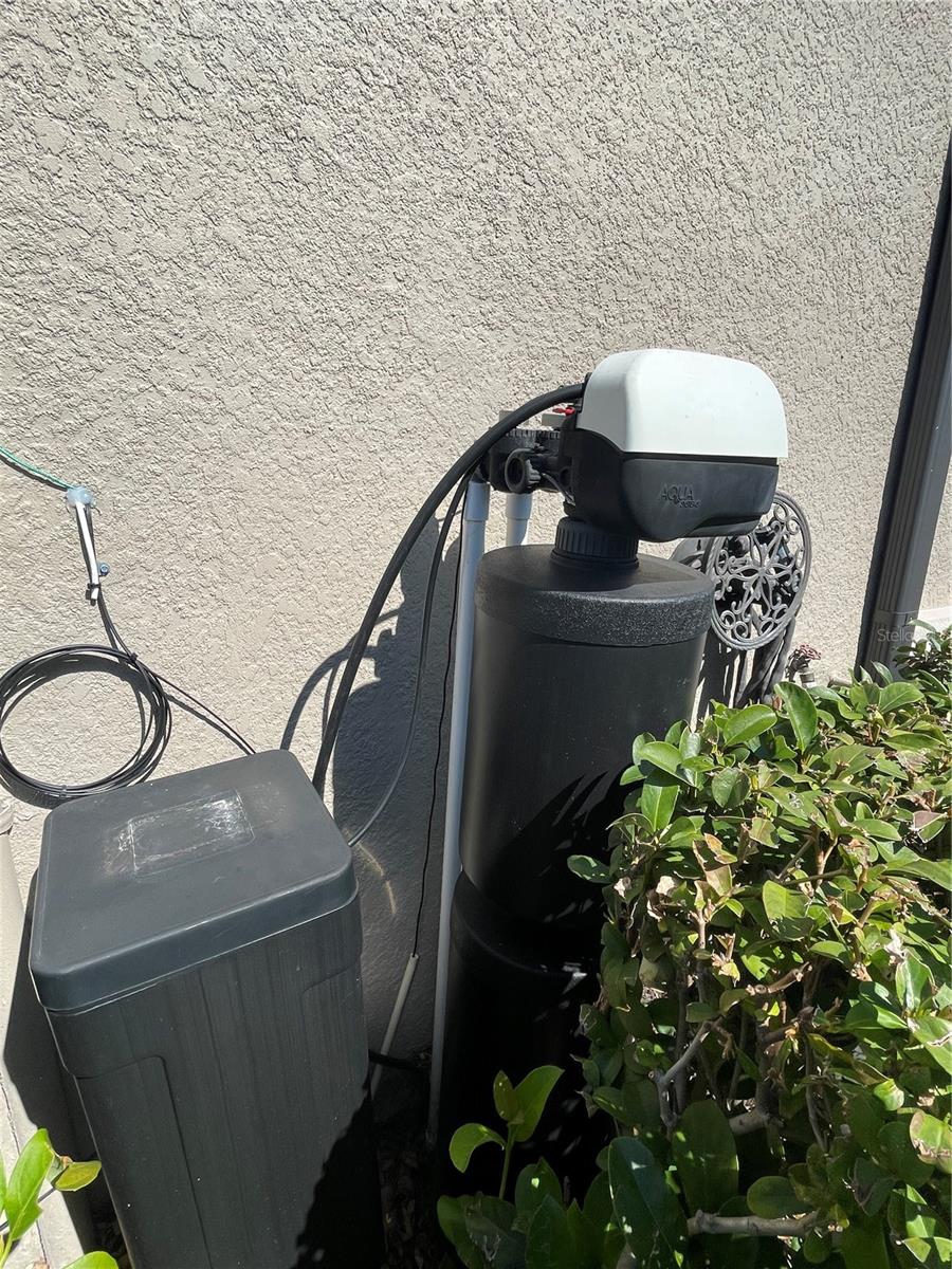 Image 25 of 36 For 2519 63rd Terrace E