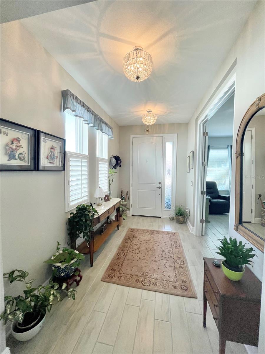 Image 4 of 36 For 2519 63rd Terrace E