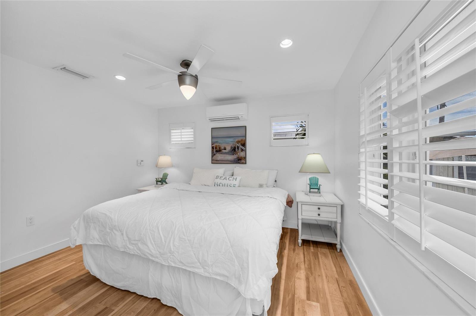 Image 40 of 99 For 3007 Avenue F  4, 3, 2, 1