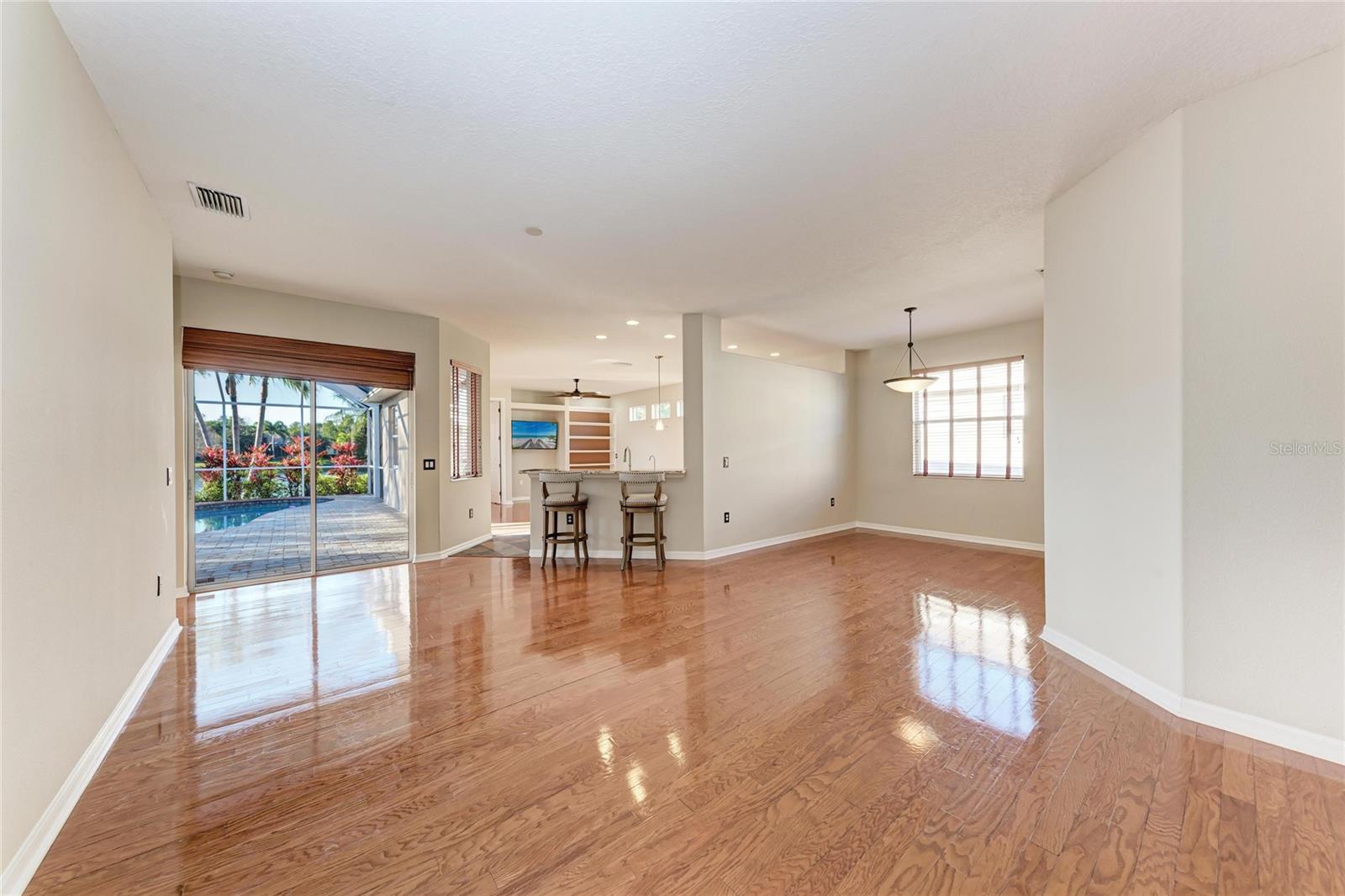 Image 25 of 55 For 6518 Field Sparrow Glen