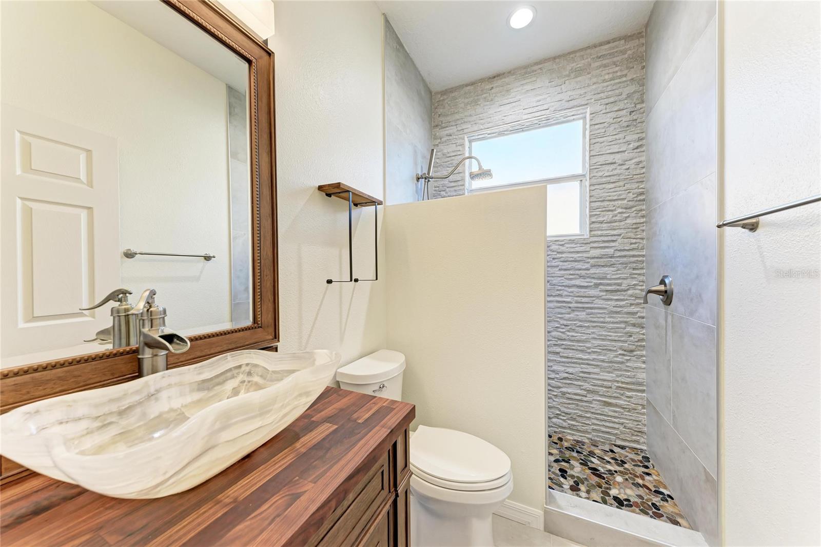 Image 34 of 55 For 6518 Field Sparrow Glen