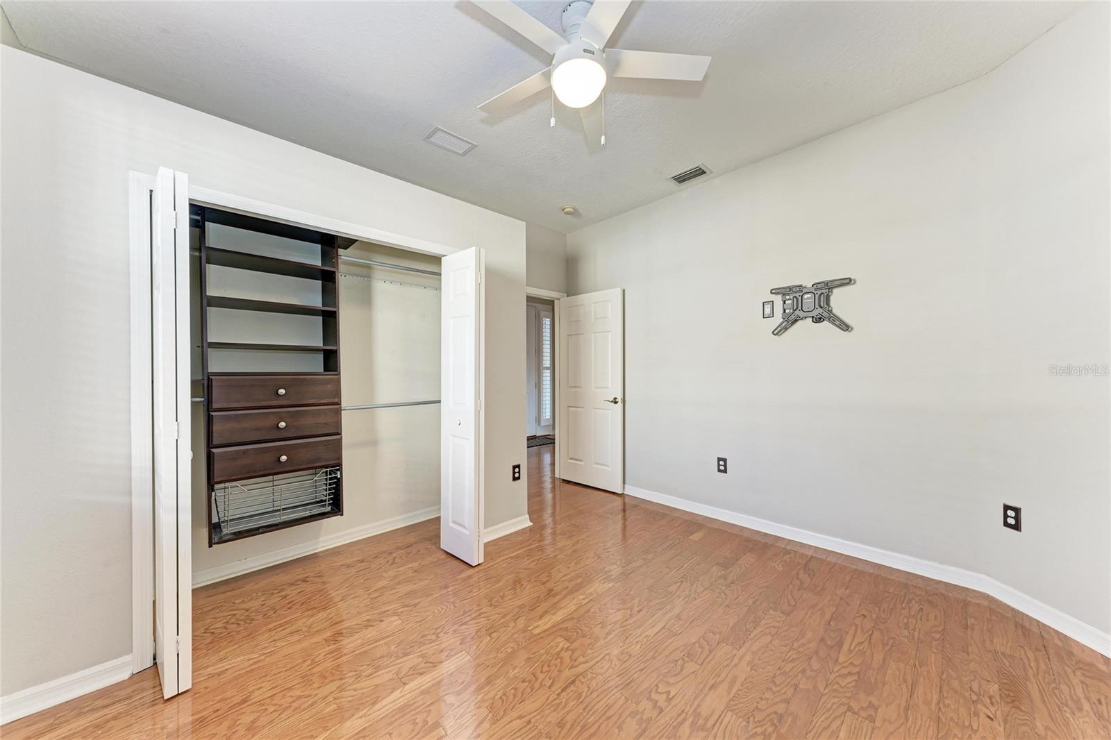 Image 38 of 55 For 6518 Field Sparrow Glen