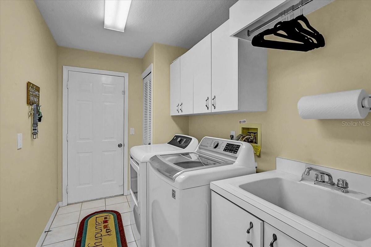 Image 21 of 38 For 5072 Kilty Court E