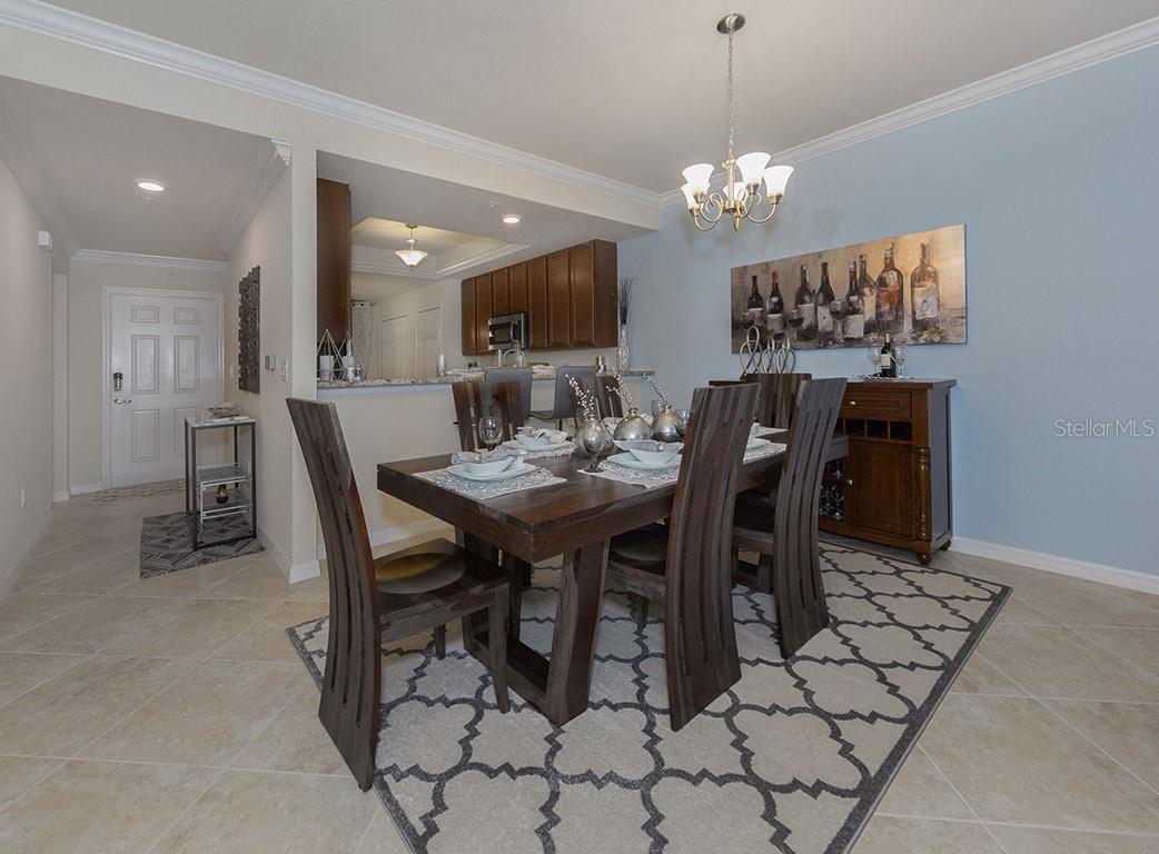 Image 12 of 60 For 5528 Palmer Circle 105