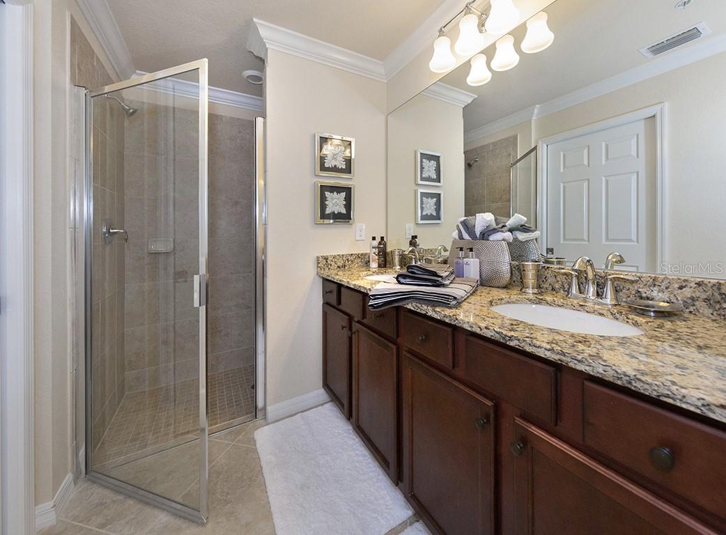 Image 19 of 60 For 5528 Palmer Circle 105