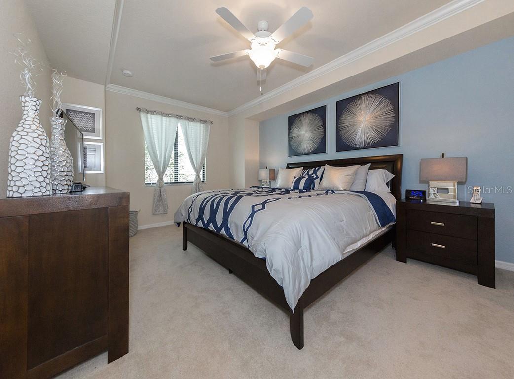 Image 20 of 60 For 5528 Palmer Circle 105