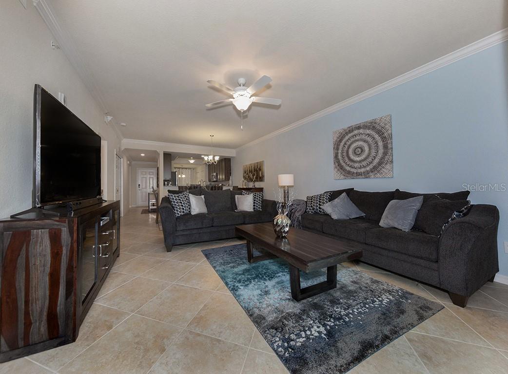 Image 3 of 60 For 5528 Palmer Circle 105