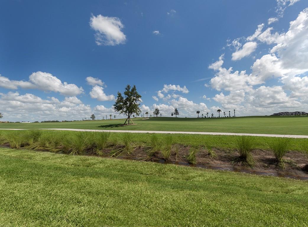 Image 30 of 60 For 5528 Palmer Circle 105