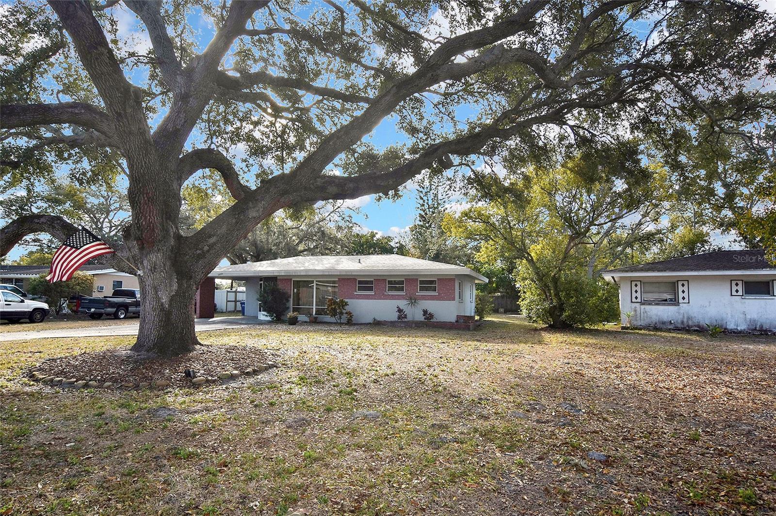 Image 2 of 45 For 3856 27th Parkway