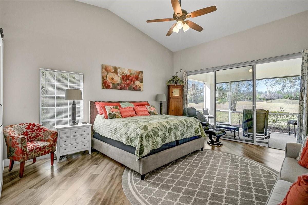 Image 15 of 46 For 4427 Highland Oaks Circle