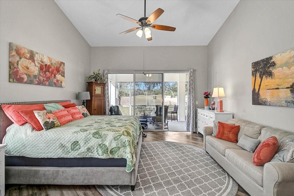 Image 16 of 46 For 4427 Highland Oaks Circle