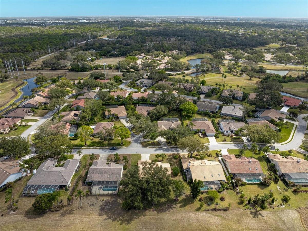 Image 40 of 46 For 4427 Highland Oaks Circle