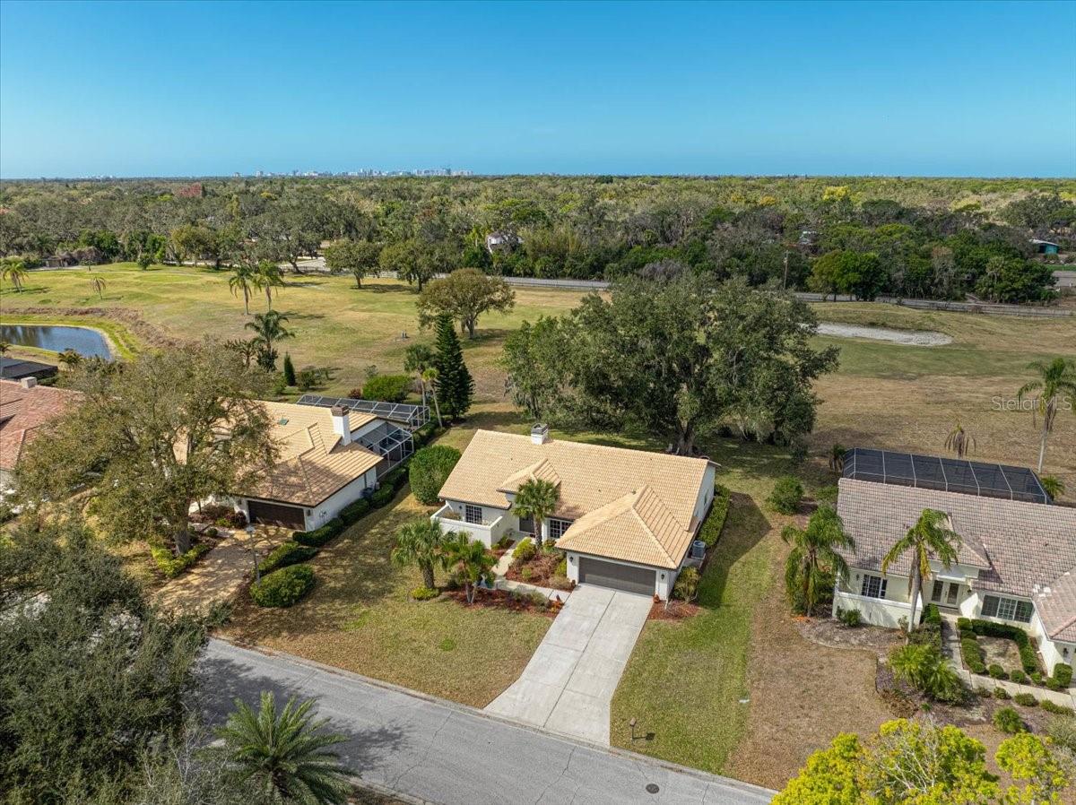 Image 43 of 46 For 4427 Highland Oaks Circle