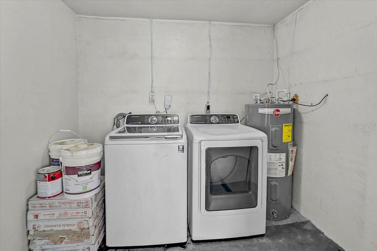 Image 18 of 34 For 4208 35th Street W