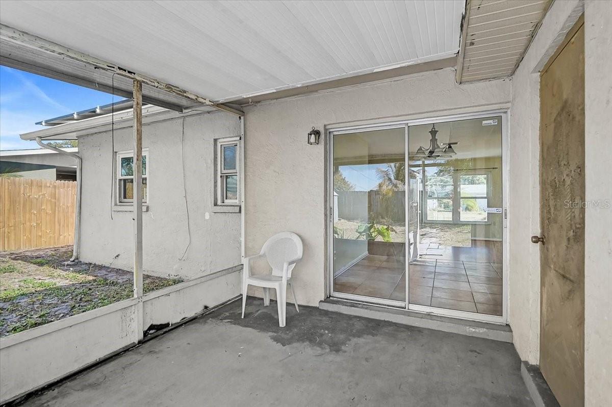 Image 21 of 34 For 4208 35th Street W