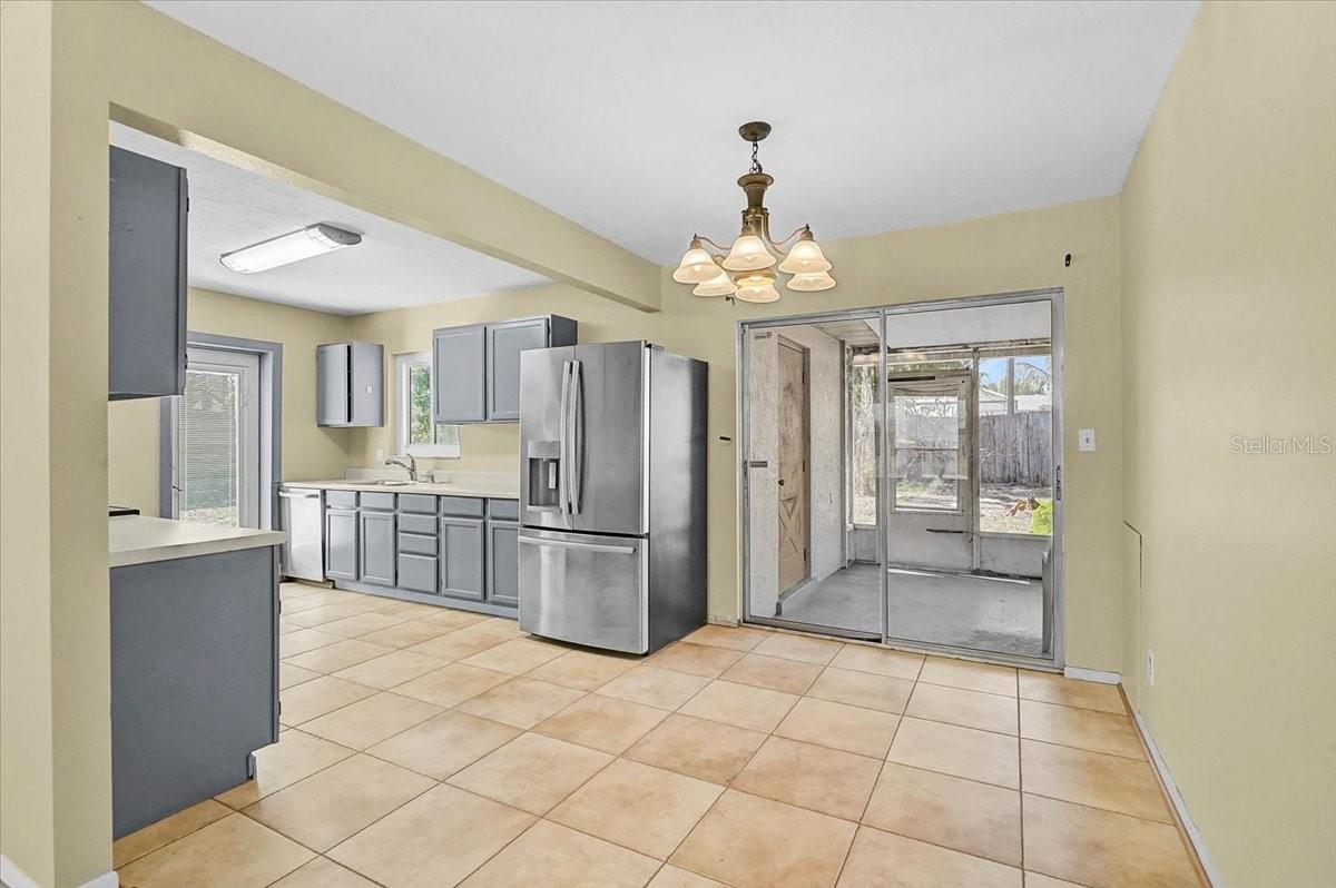 Image 8 of 34 For 4208 35th Street W