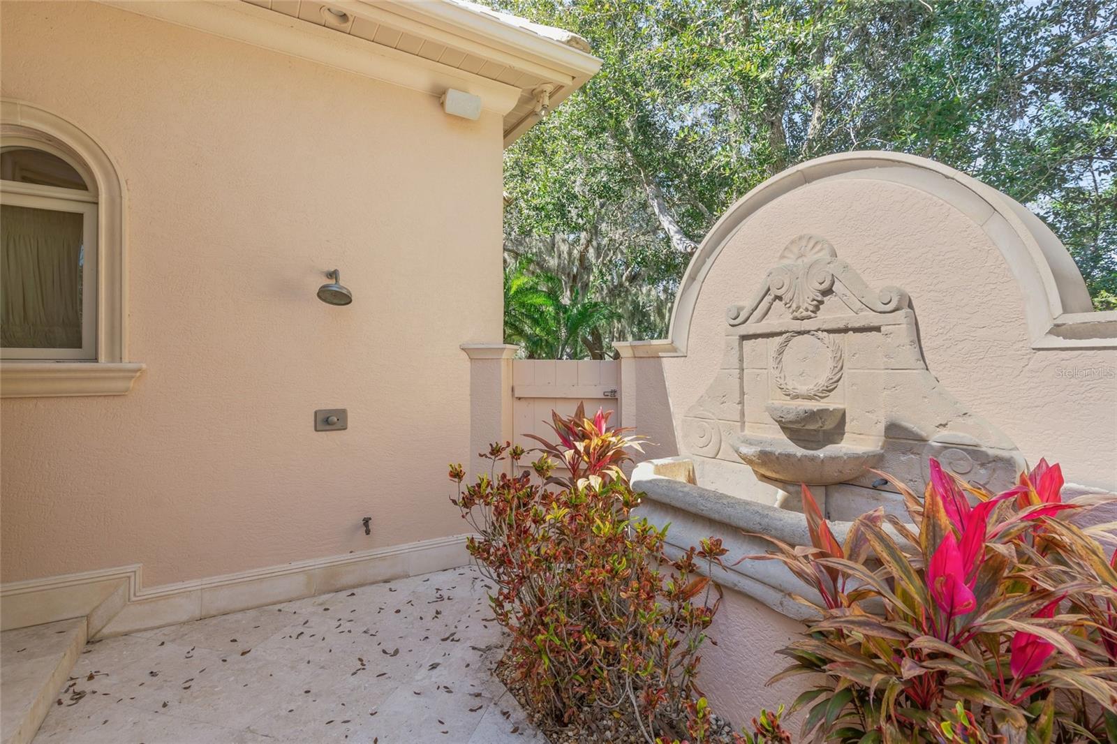 Image 11 of 44 For 6702 Chancery Place