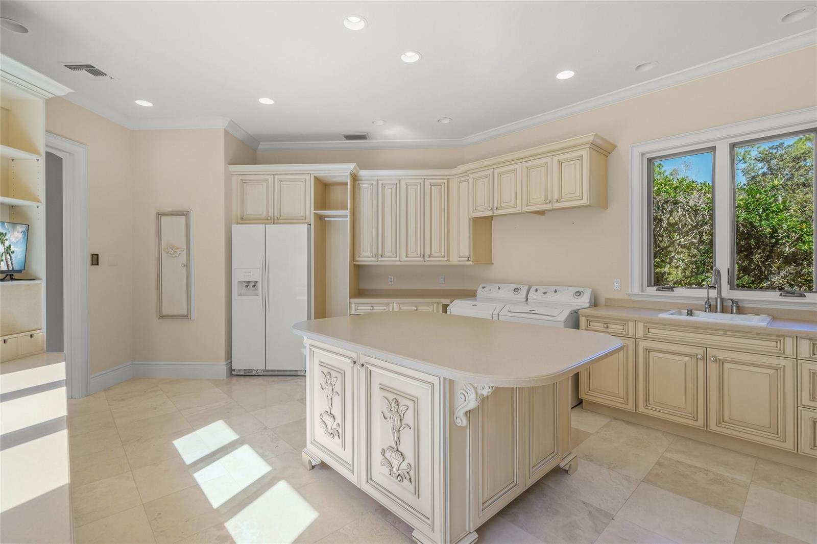 Image 28 of 44 For 6702 Chancery Place