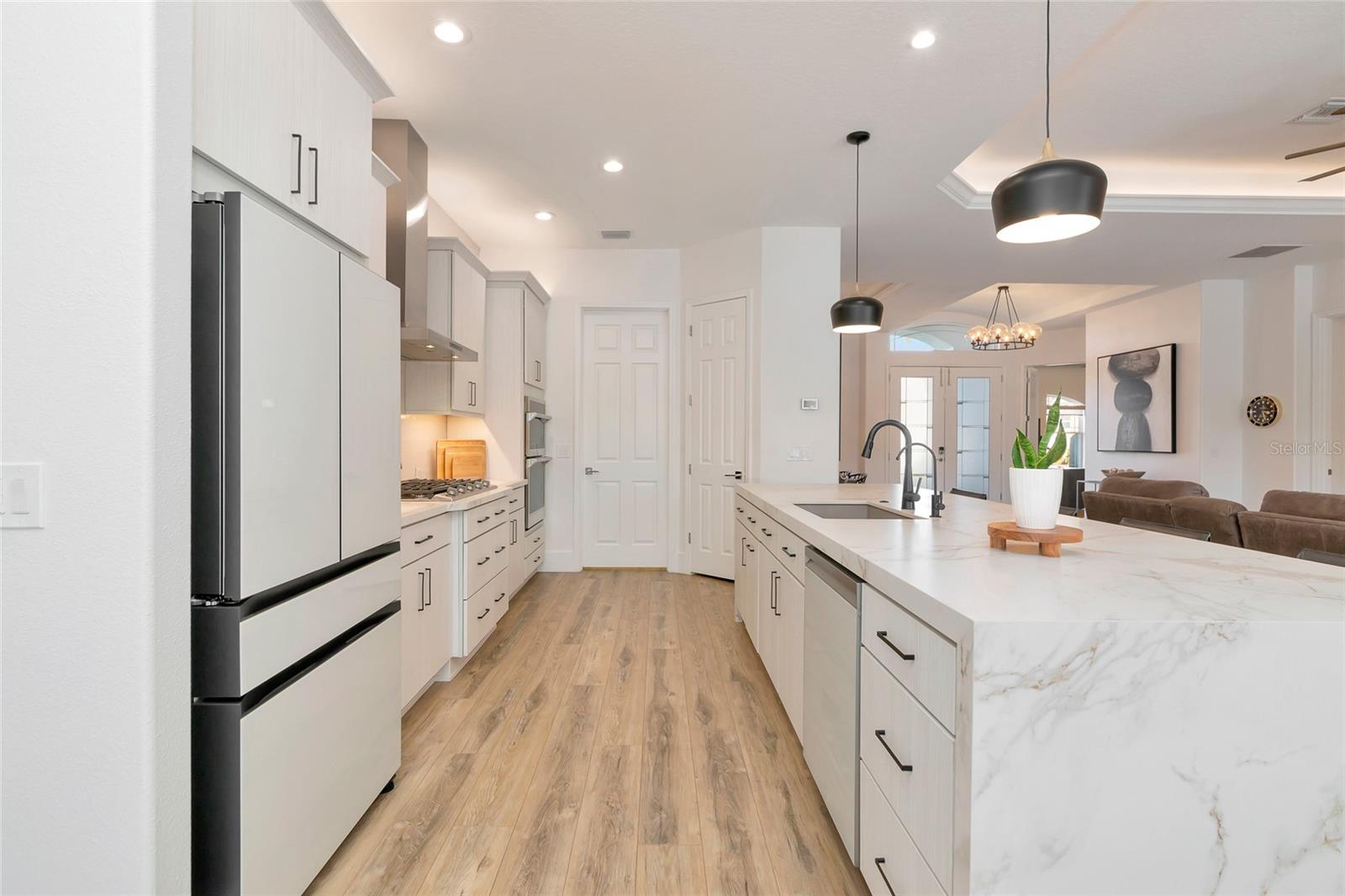 Image 13 of 54 For 16007 39th Glen E