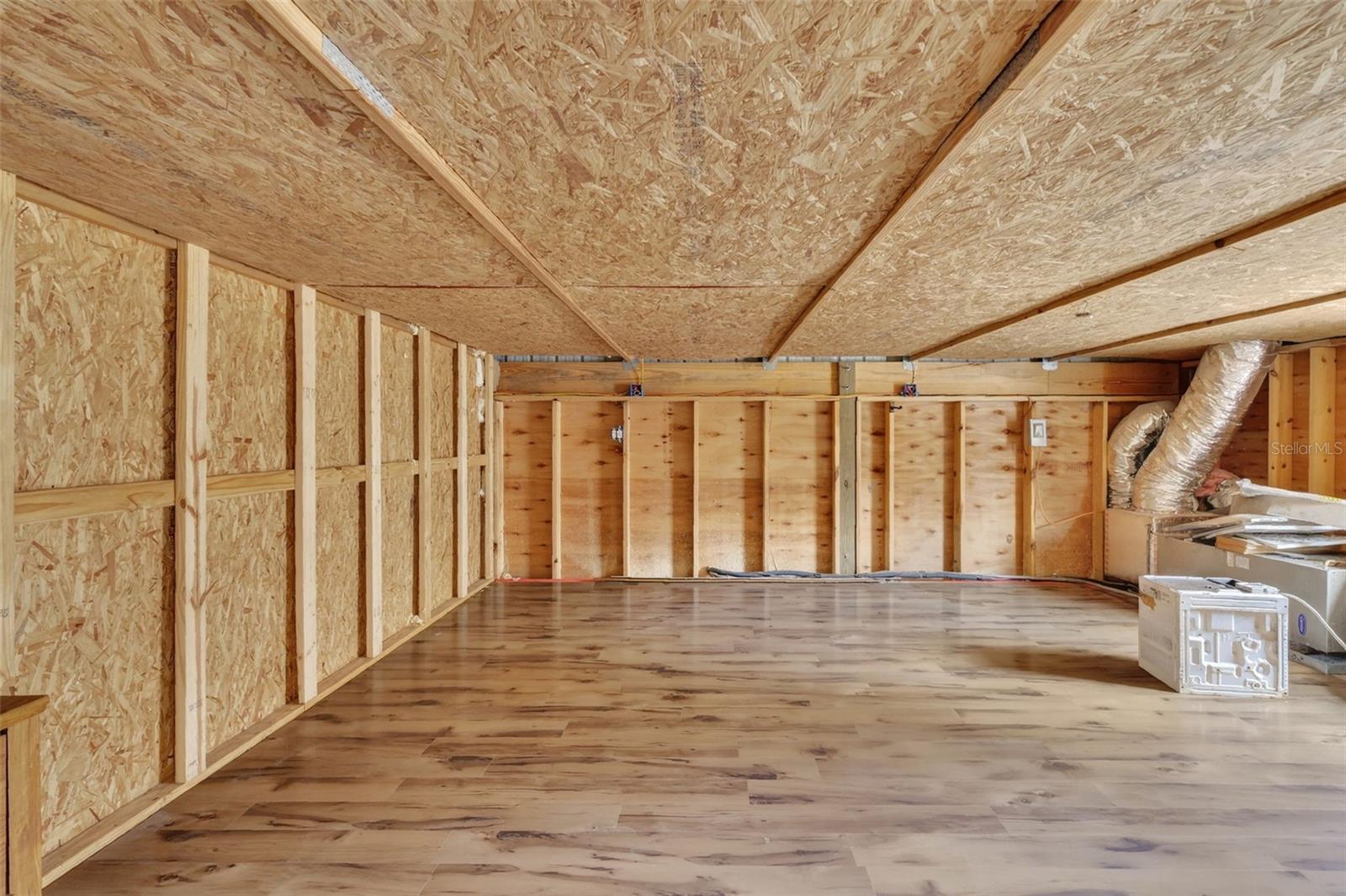 Image 28 of 58 For 4533 37th Terrace