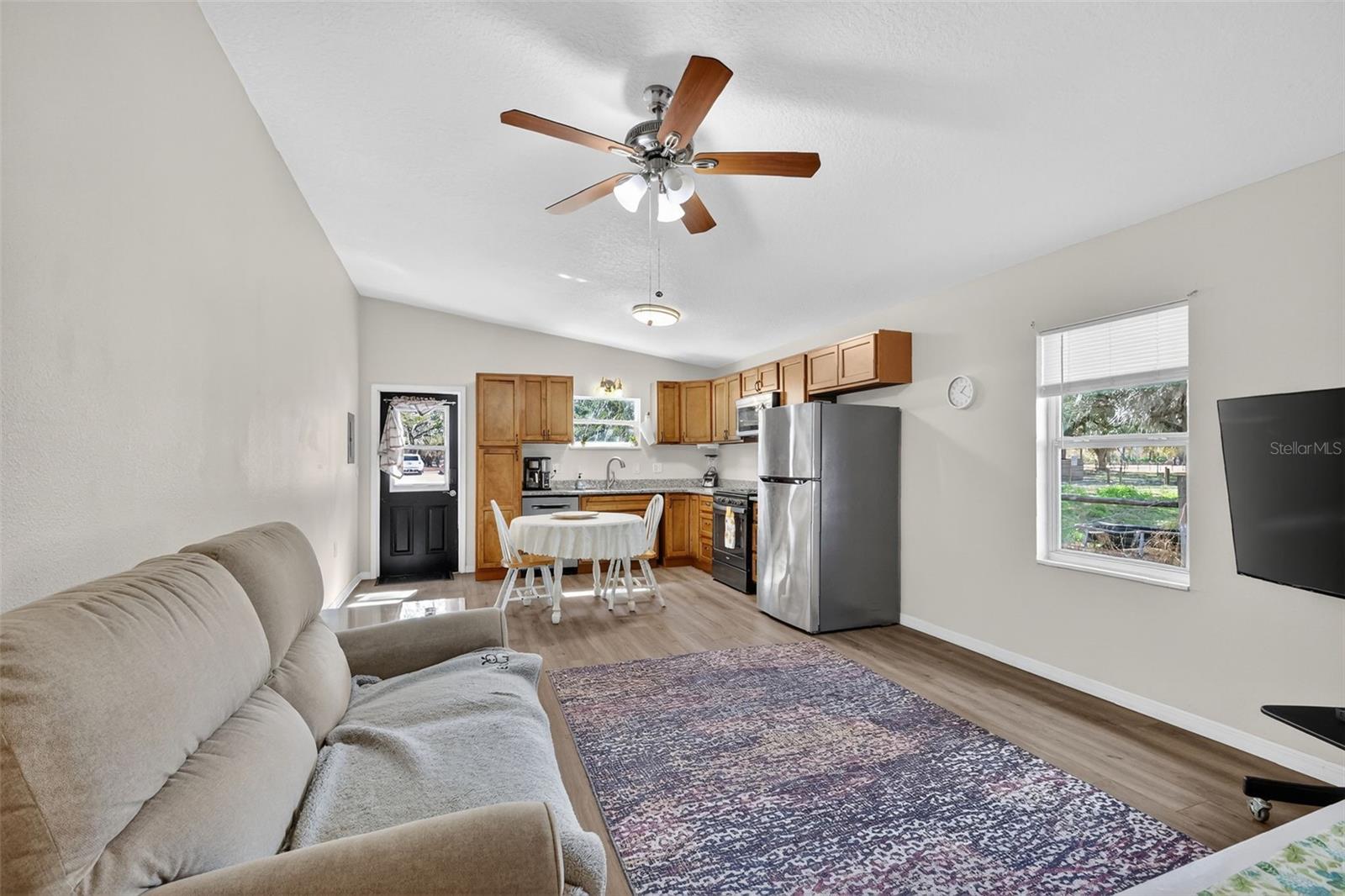 Image 35 of 58 For 4533 37th Terrace