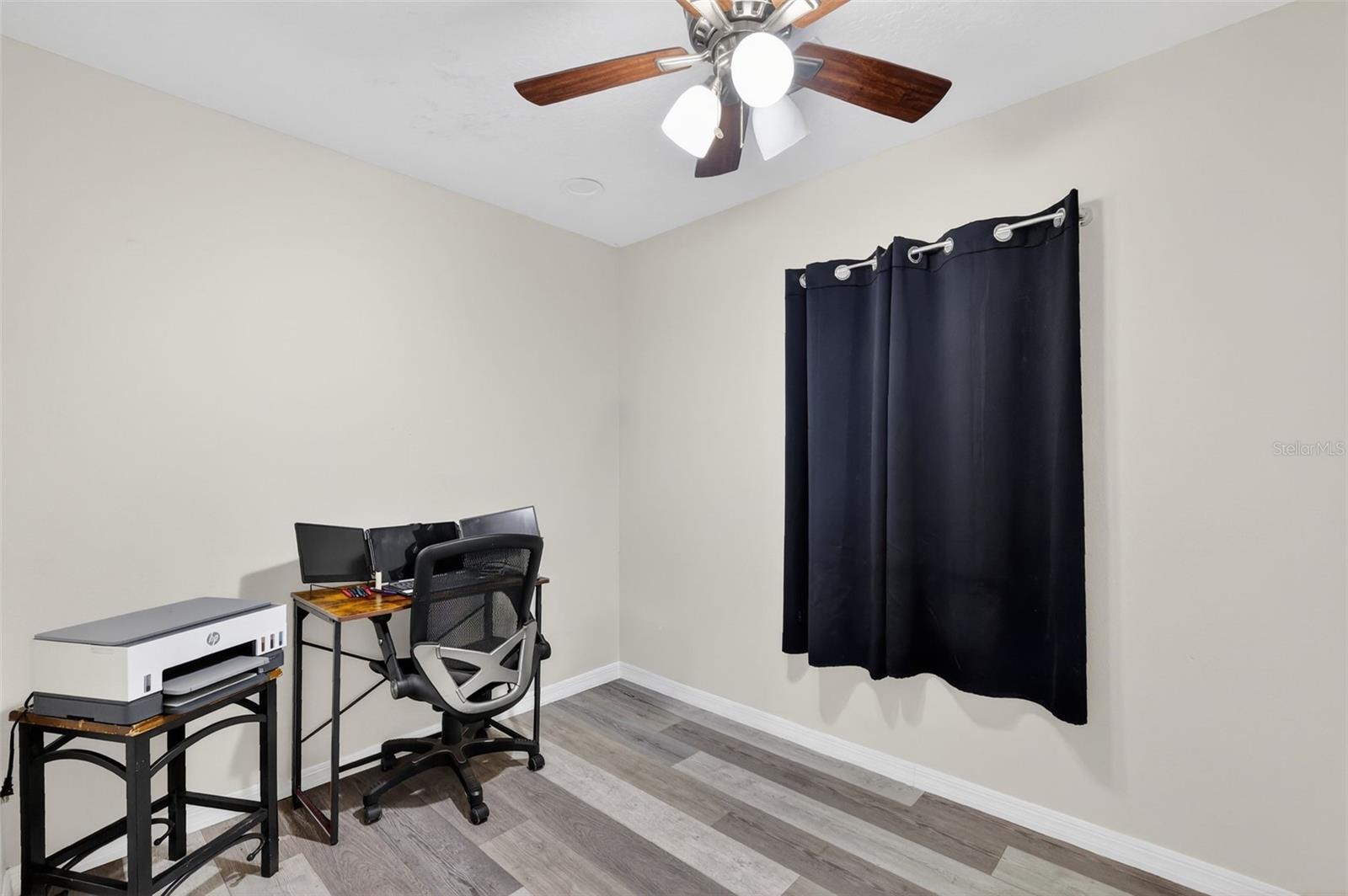 Image 40 of 58 For 4533 37th Terrace