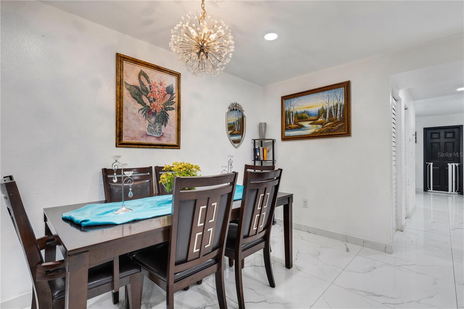 Image 7 of 32 For 2634 Dr Martin Luther King Way