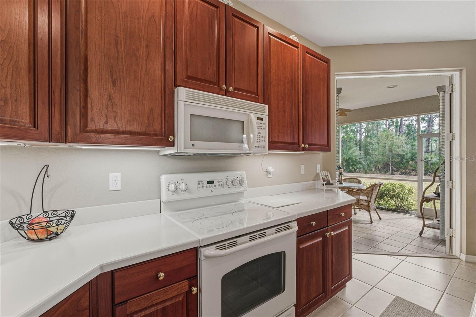 Image 15 of 32 For 2520 Cottonwood Ln