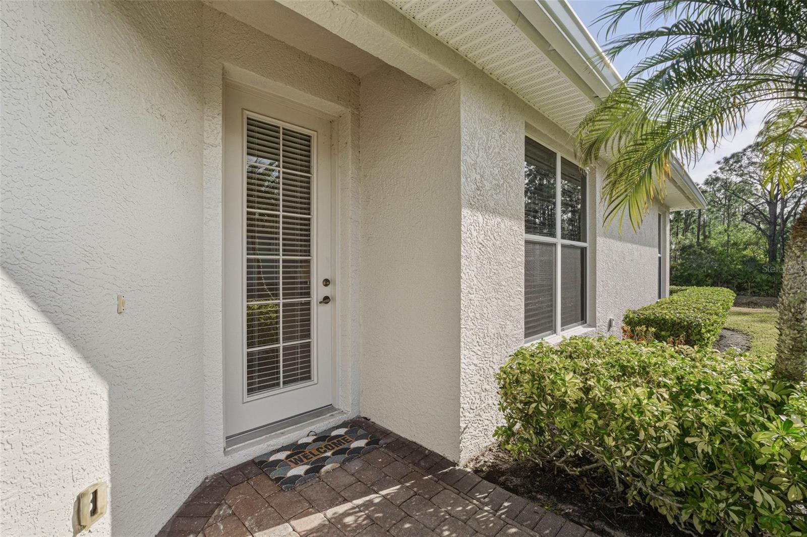 Image 4 of 32 For 2520 Cottonwood Ln