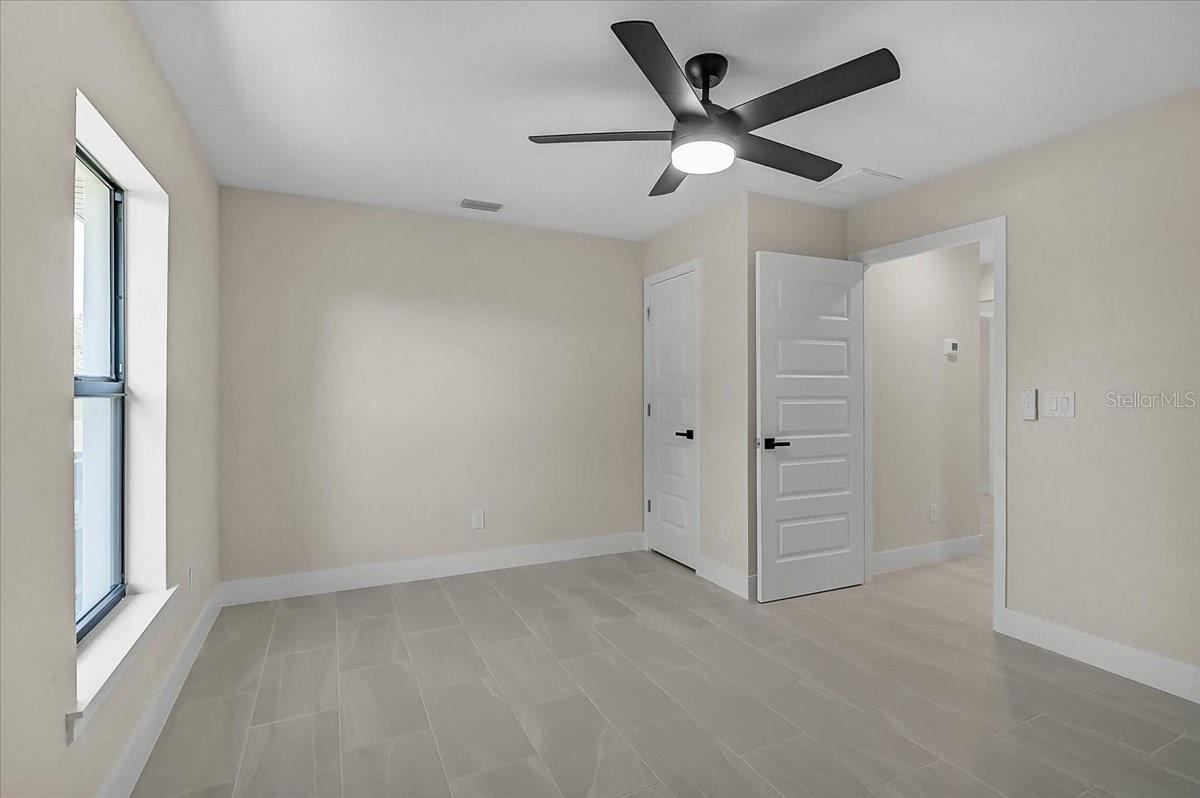 Image 14 of 32 For 225 Baytree Drive