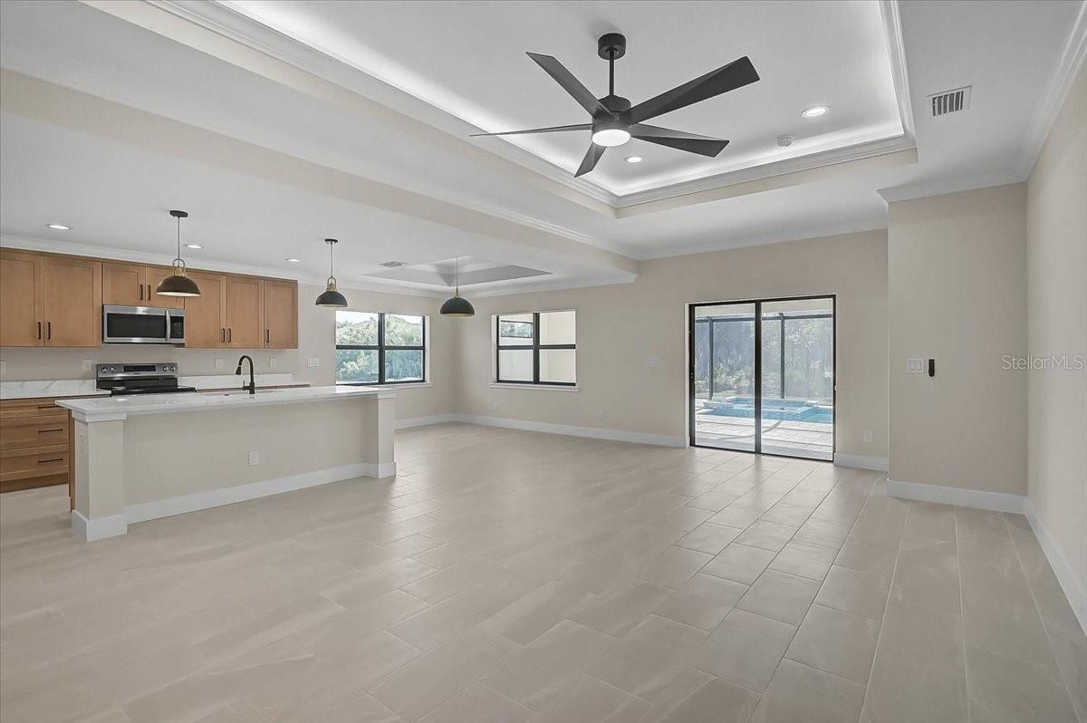 Image 4 of 32 For 225 Baytree Drive