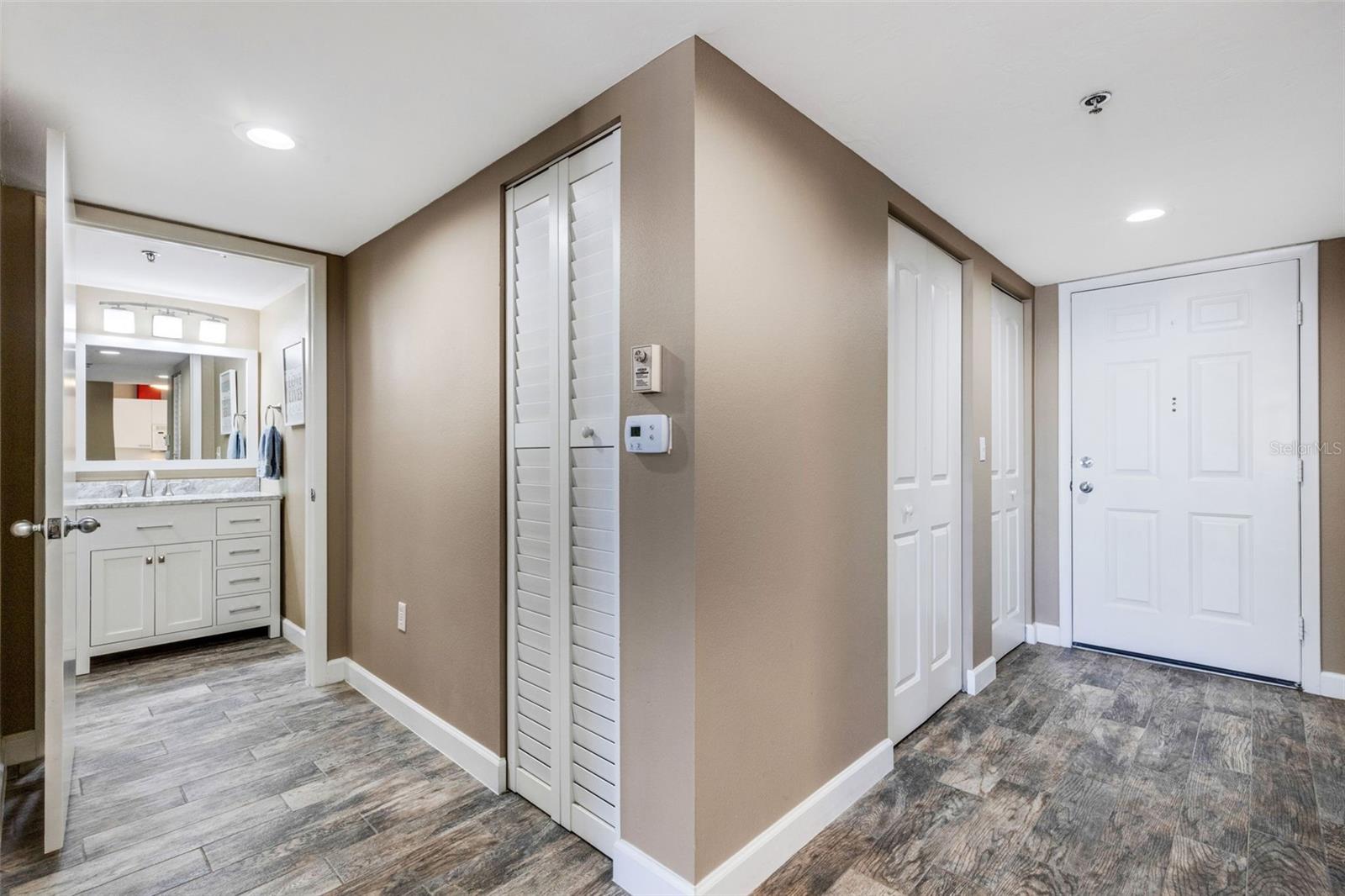 Image 2 of 49 For 3980 Ironwood Circle 404