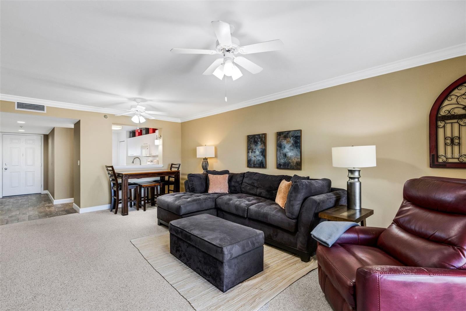 Image 22 of 49 For 3980 Ironwood Circle 404