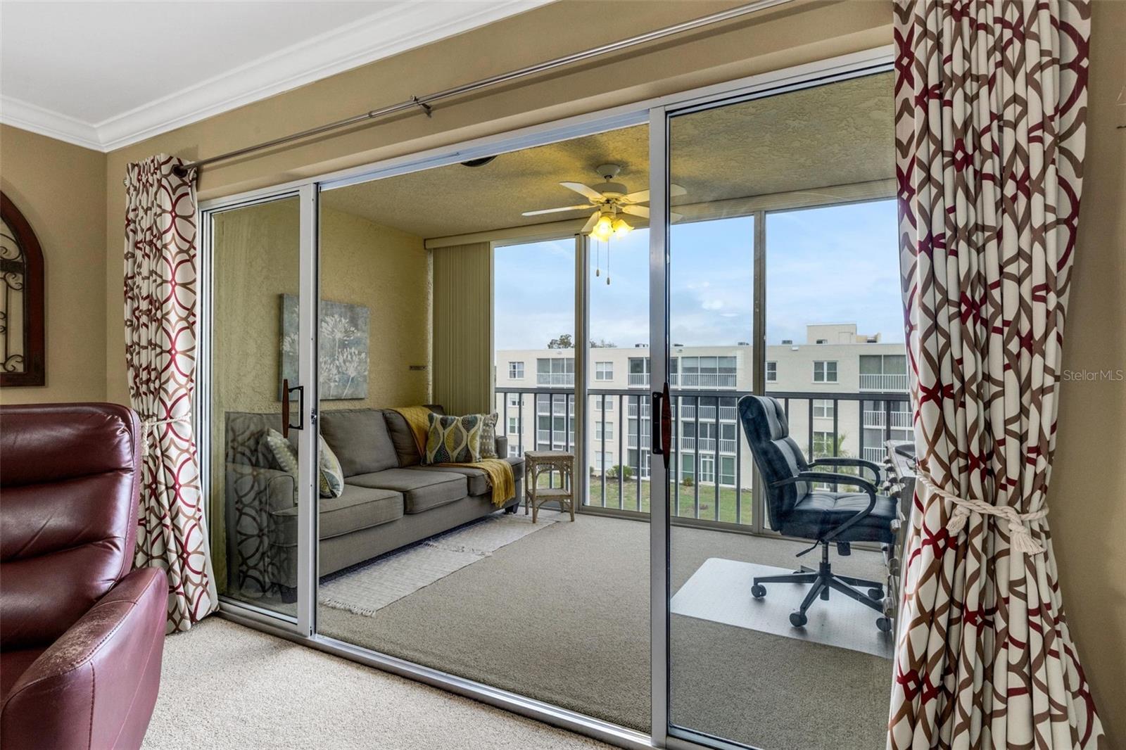 Image 25 of 49 For 3980 Ironwood Circle 404