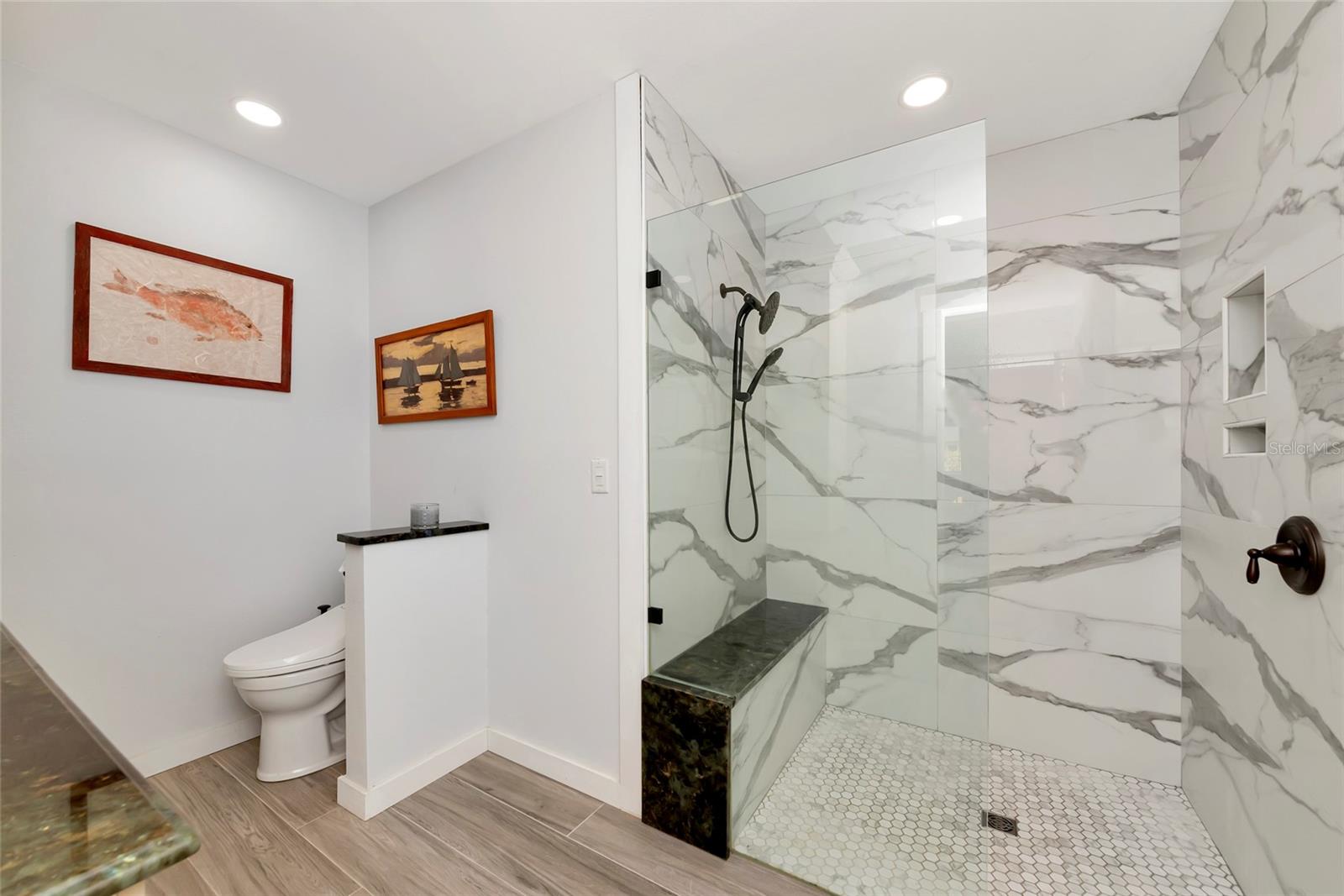 Image 20 of 69 For 4211 3rd Avenue Ne