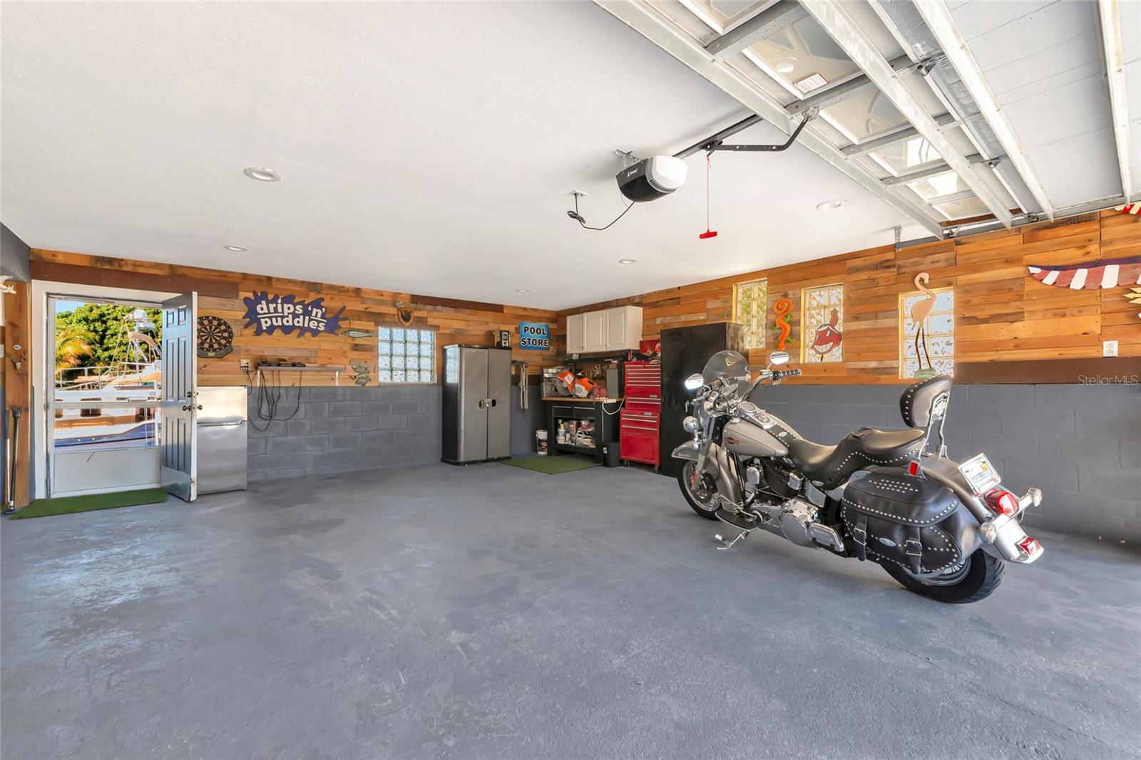 Image 44 of 69 For 4211 3rd Avenue Ne