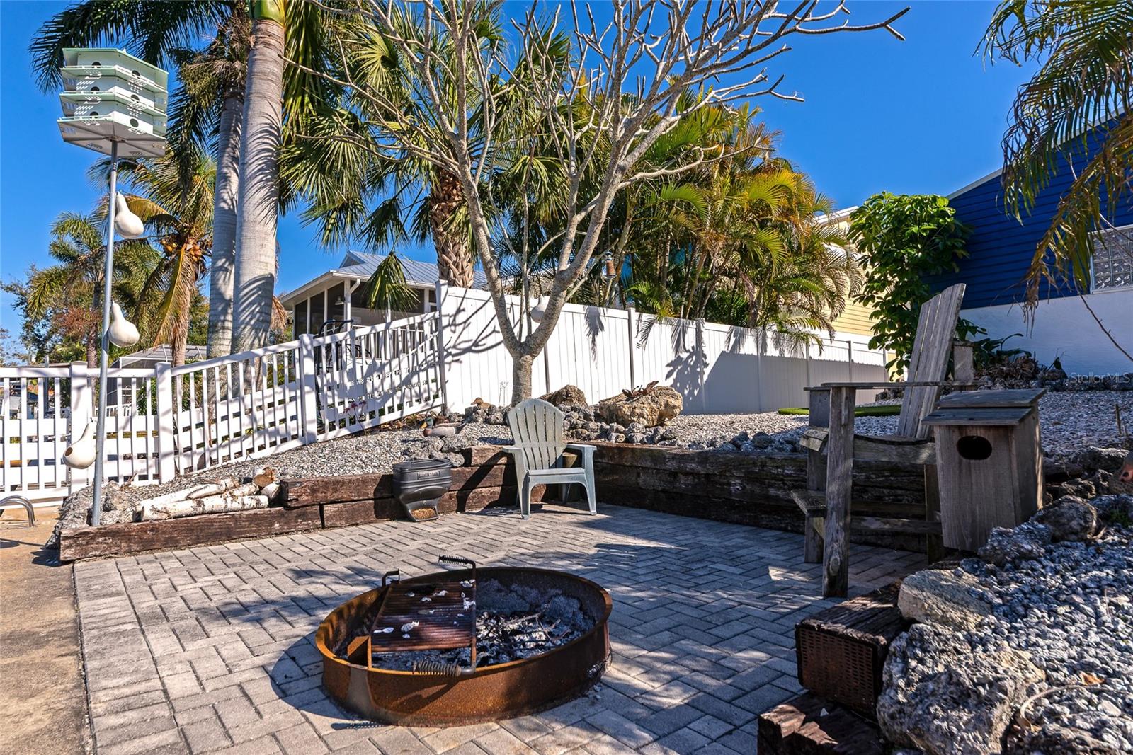 Image 52 of 69 For 4211 3rd Avenue Ne