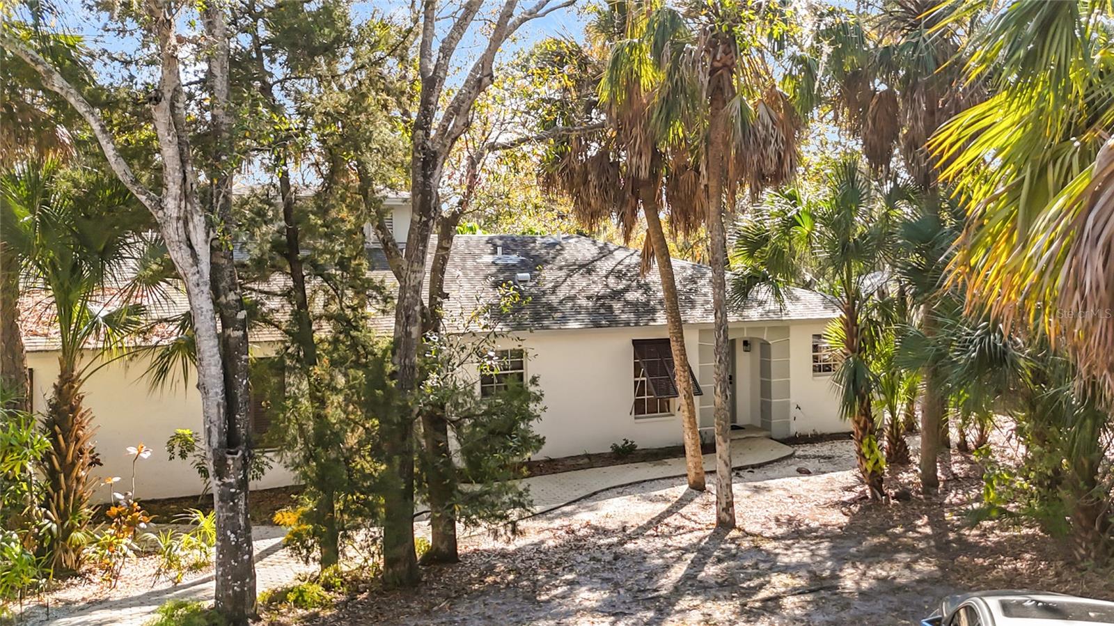 Image 27 of 28 For 608 Jefferson Avenue 30