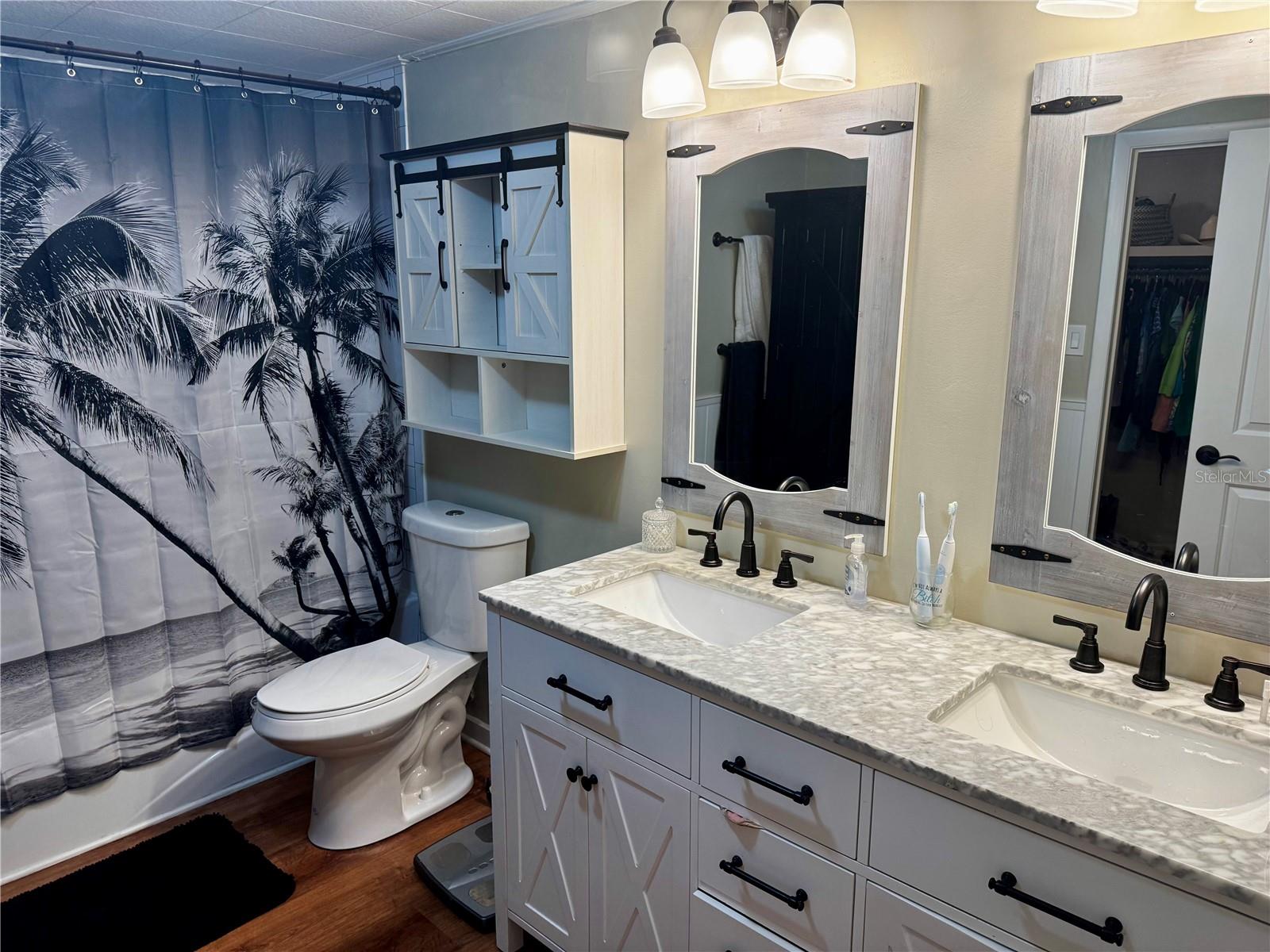 Image 15 of 50 For 86 Anclote Road