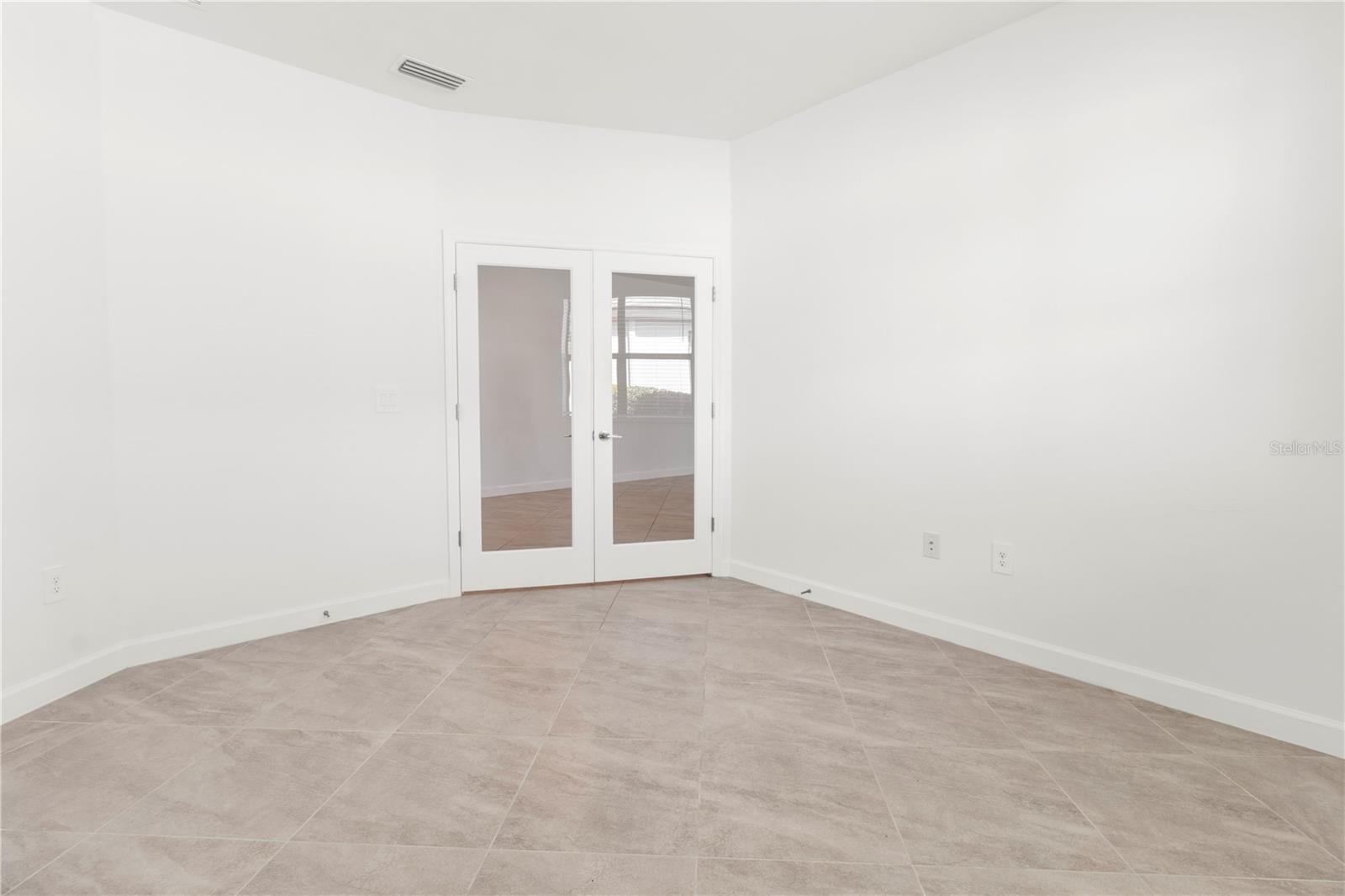 Image 34 of 73 For 15978 Clear Skies Place