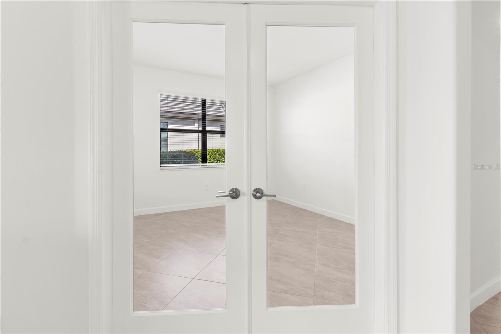 Image 35 of 73 For 15978 Clear Skies Place