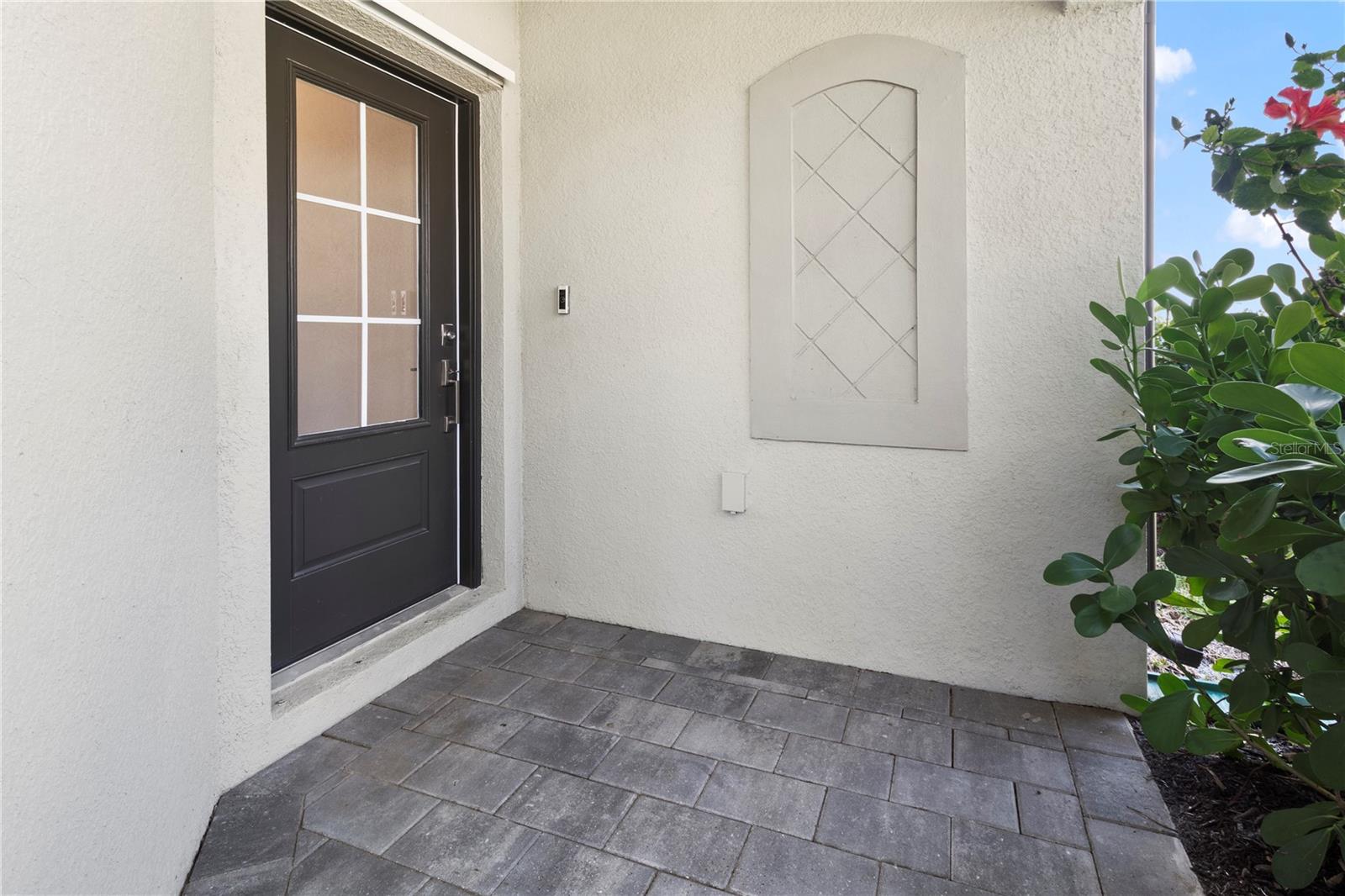 Image 4 of 73 For 15978 Clear Skies Place