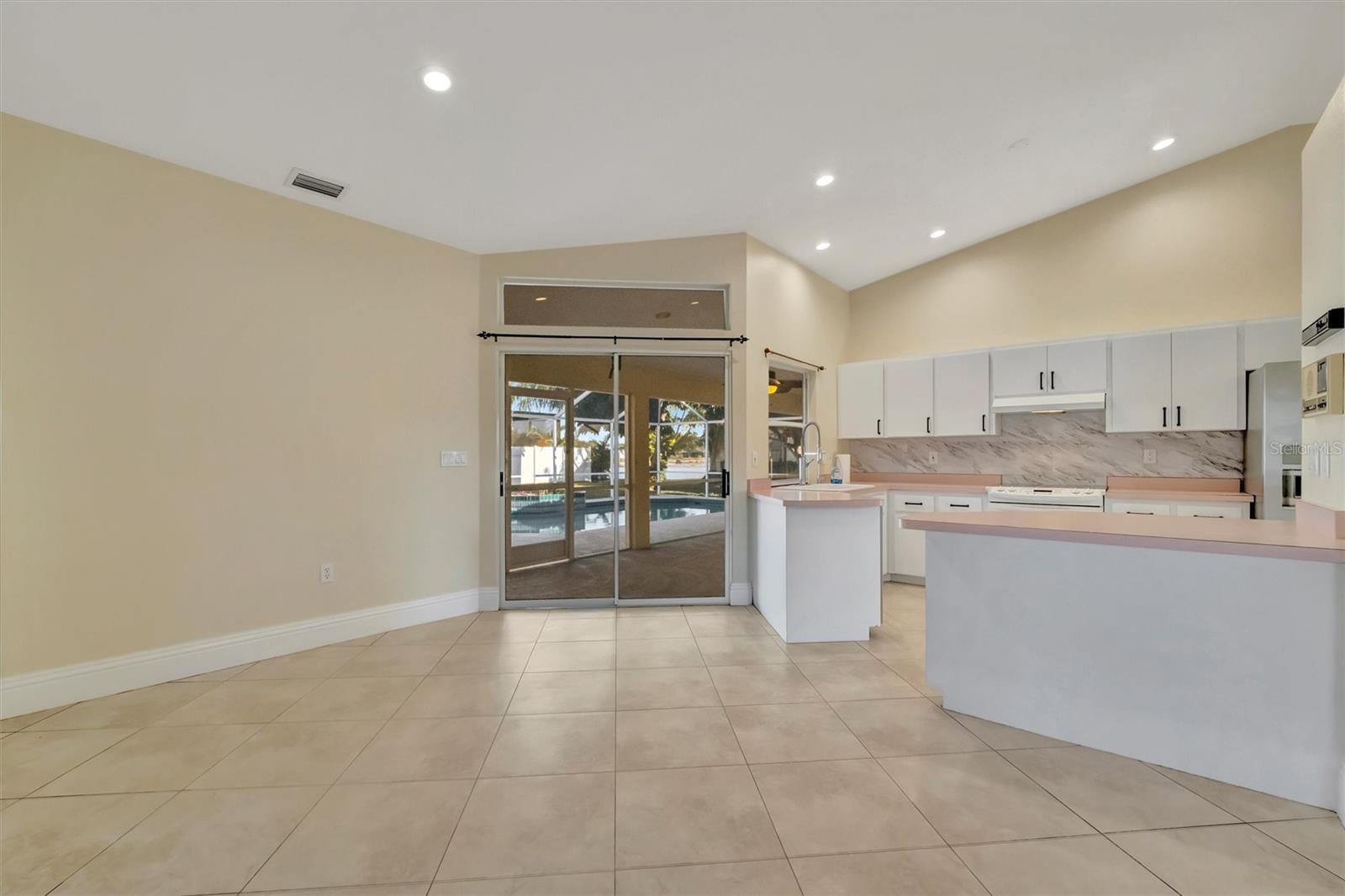 Image 11 of 31 For 4851 Wood Pointe Way