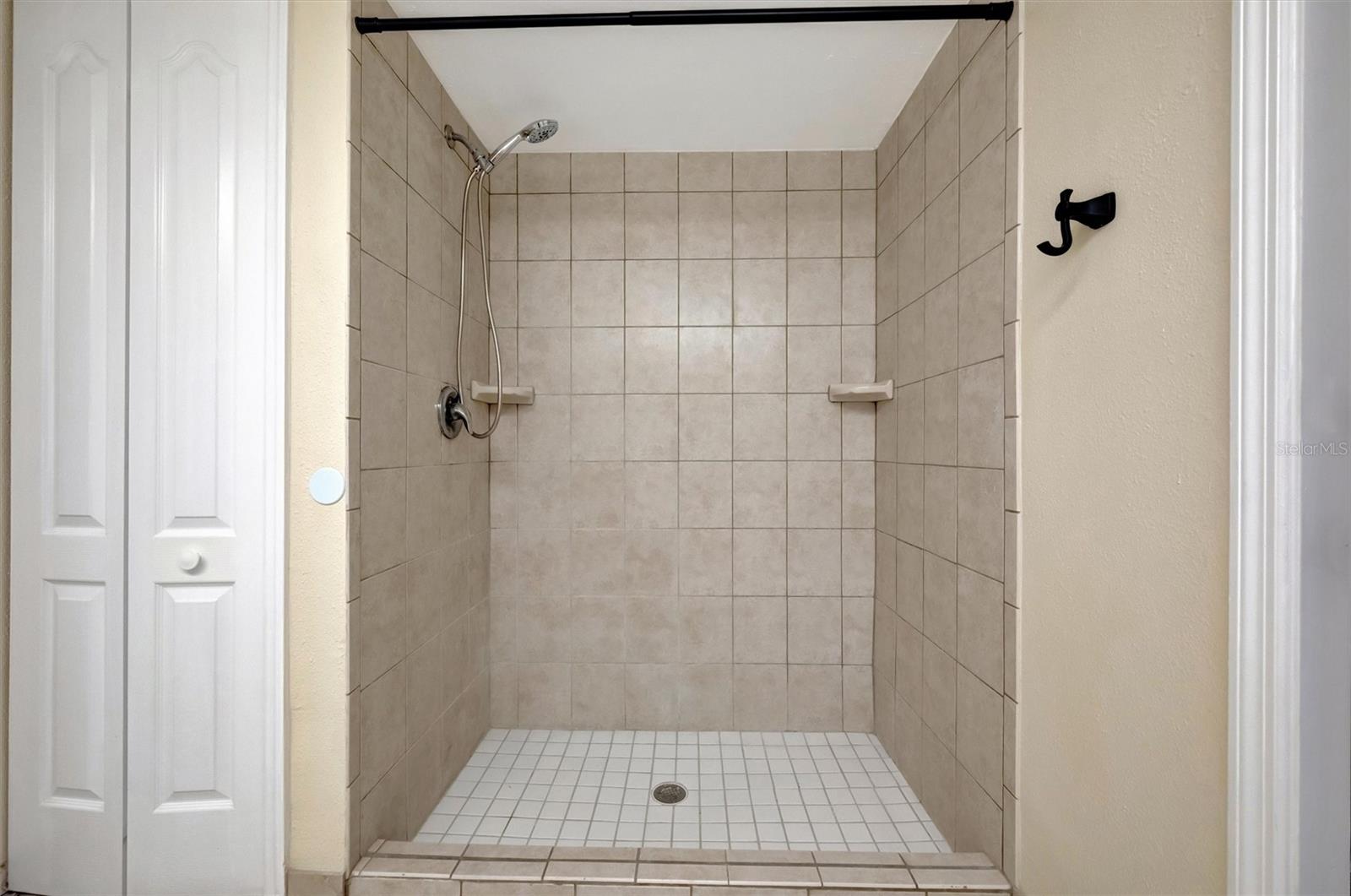 Image 29 of 31 For 4851 Wood Pointe Way