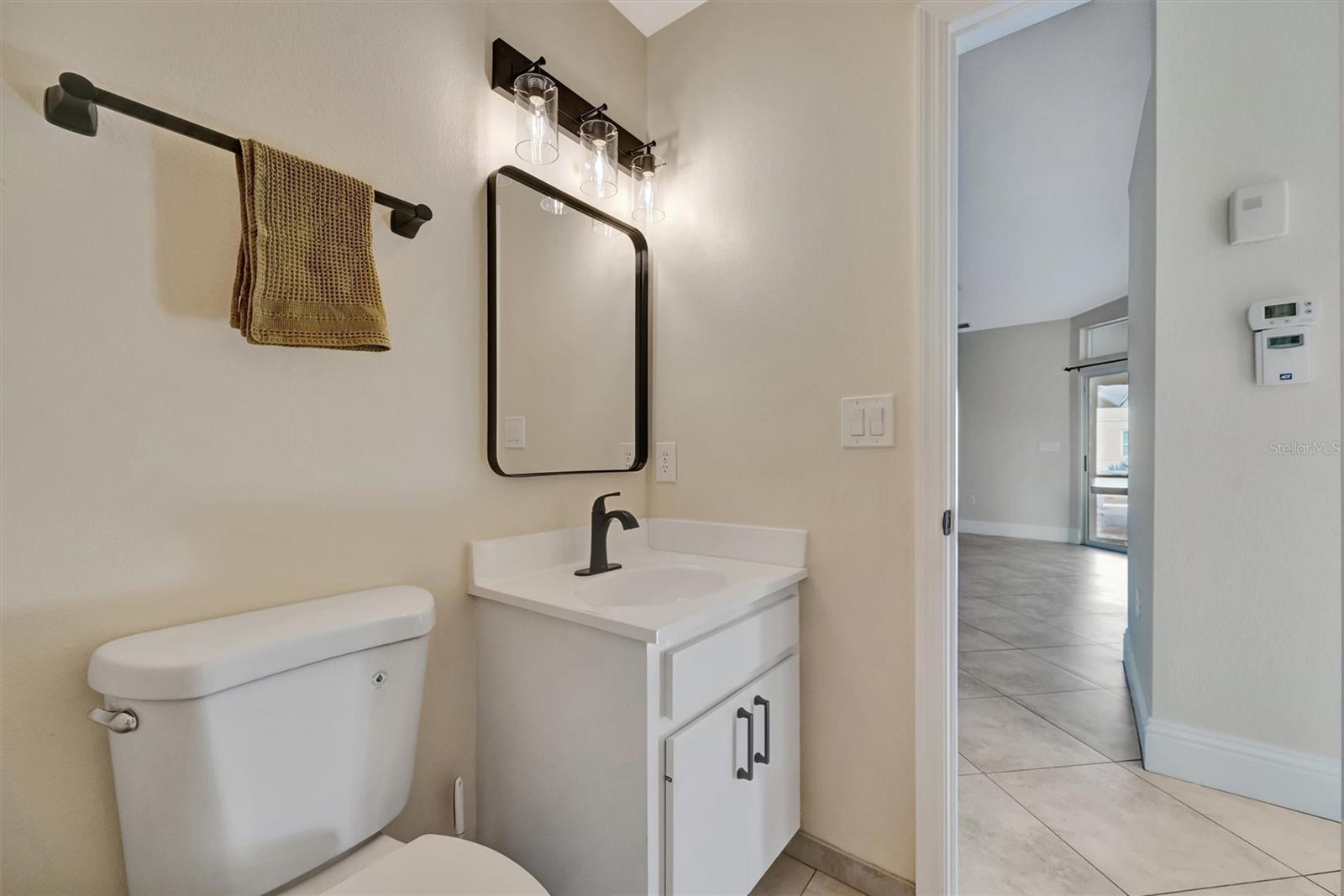 Image 6 of 31 For 4851 Wood Pointe Way