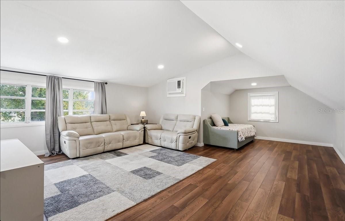 Image 28 of 41 For 4114 96th Avenue E