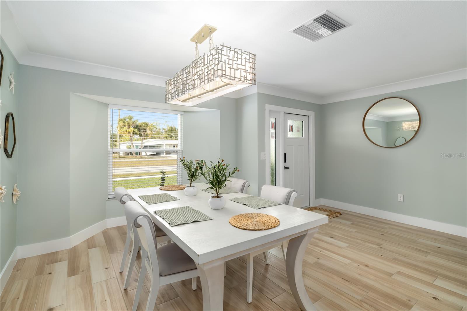 Image 4 of 65 For 3719 118th Street W